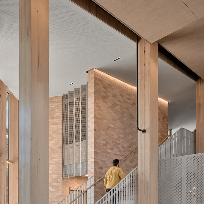 Austral Nubrik Australis Range