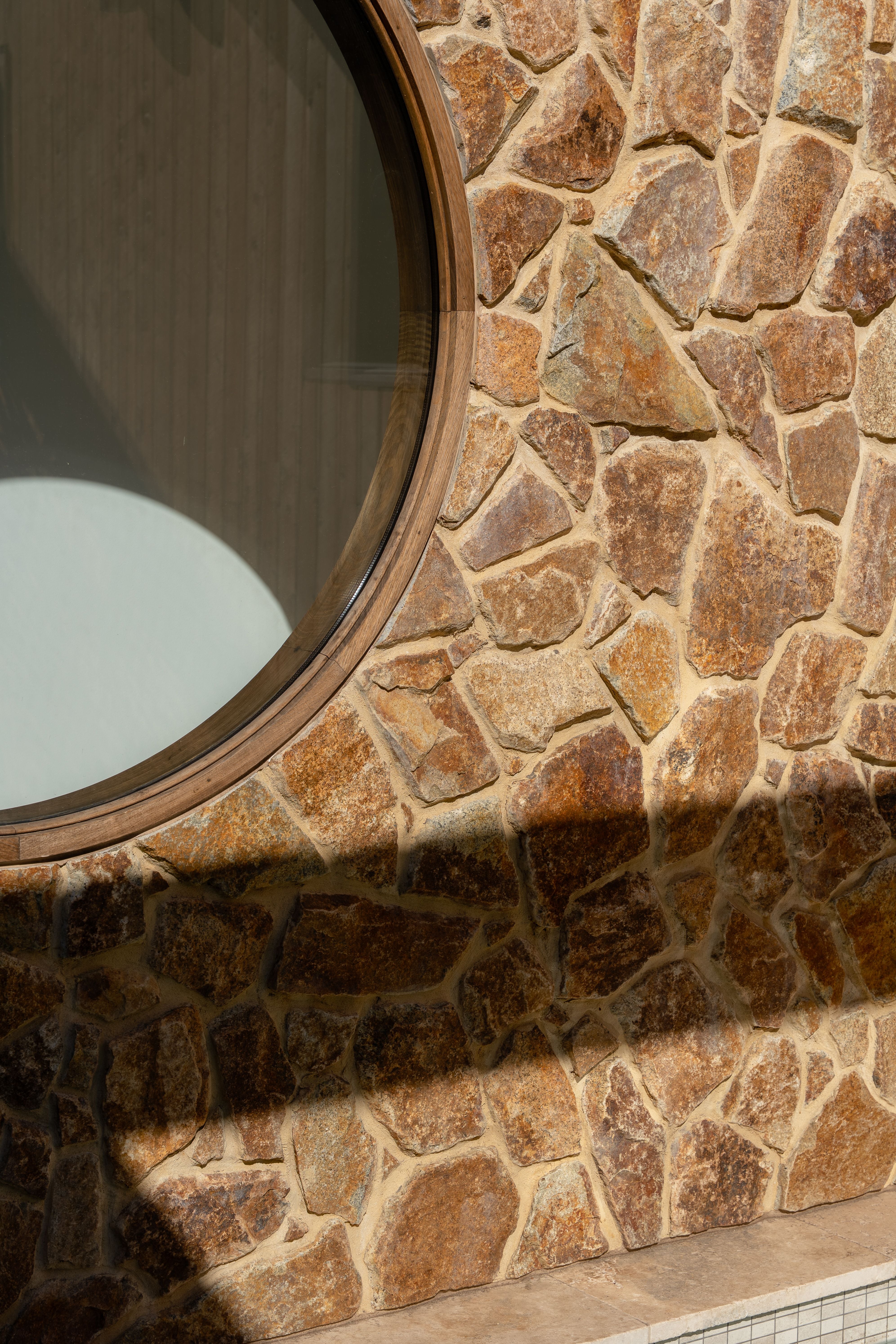 Classic Travertine Pavers & Colorado Wall Cladding