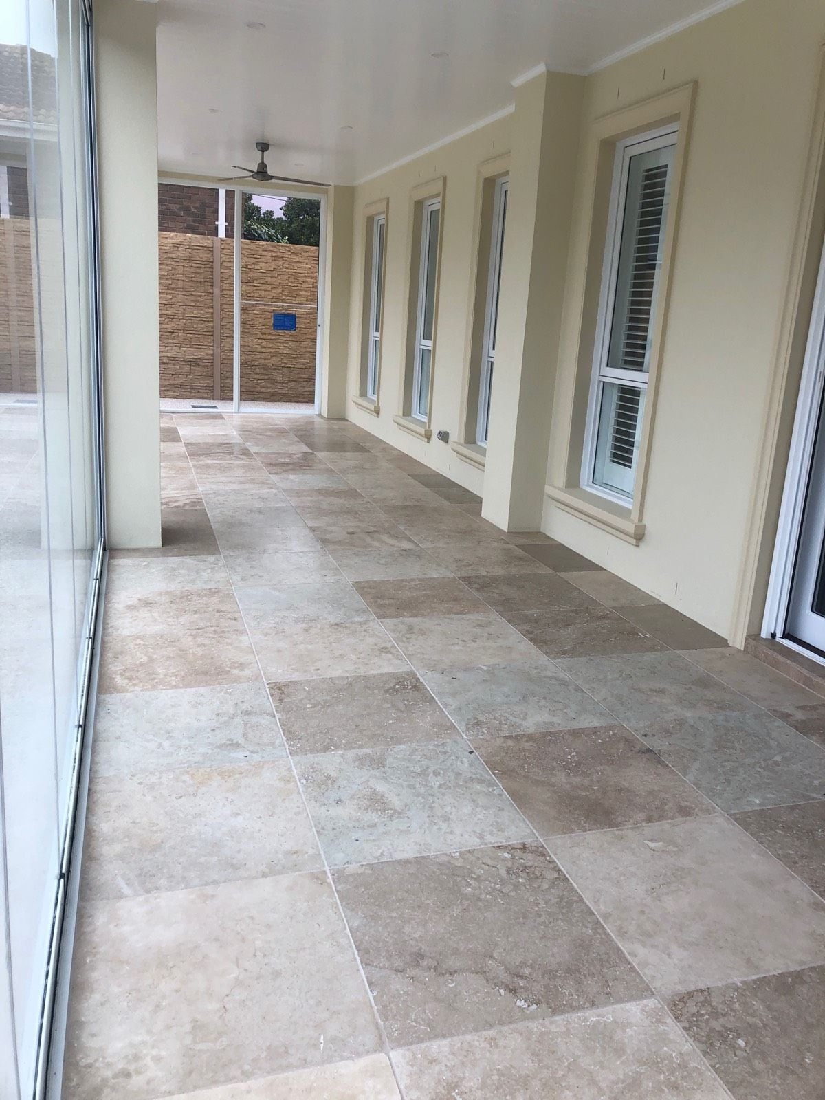 Country Classic Travertine