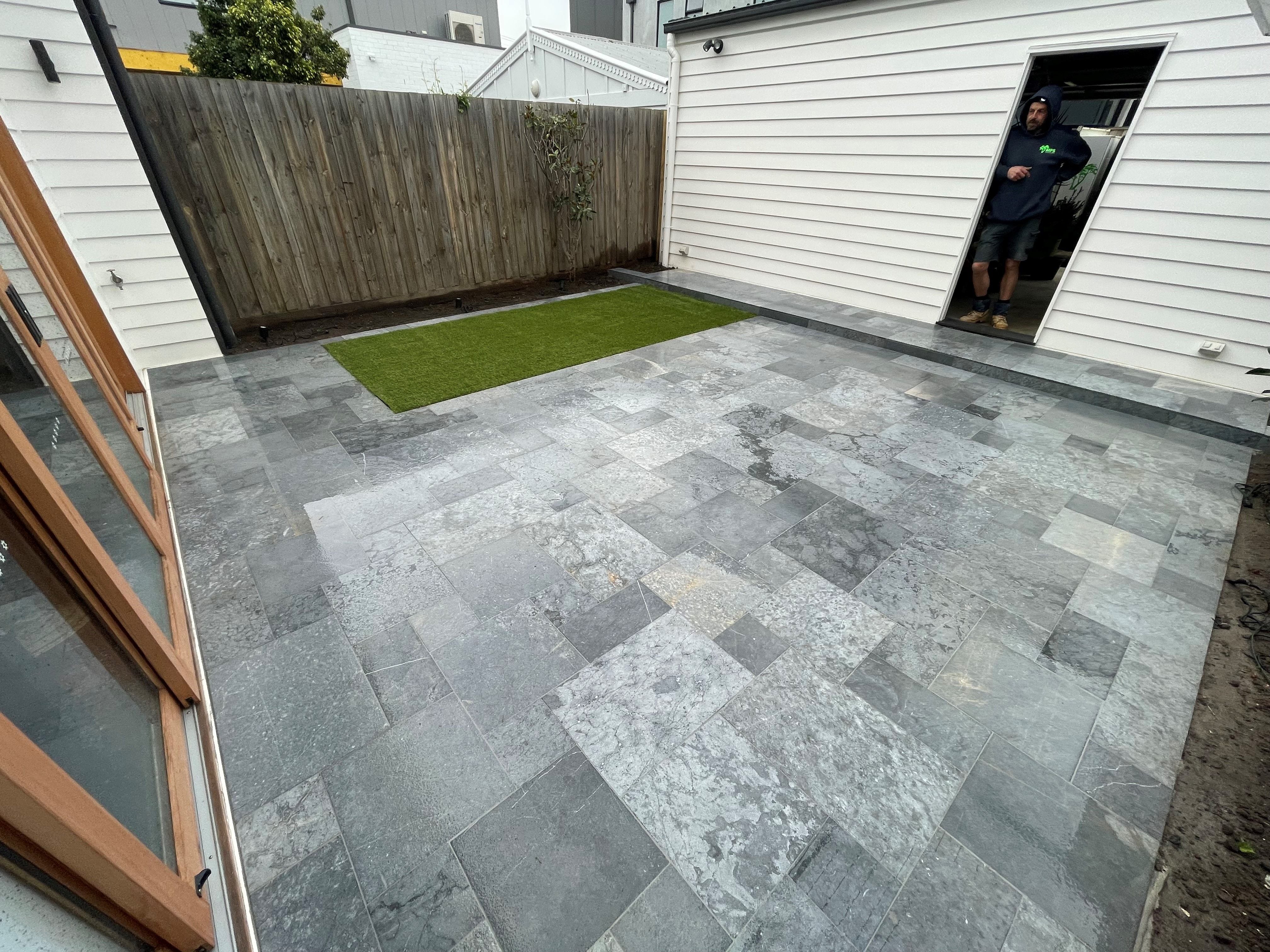 Oyster Marble French Pattern