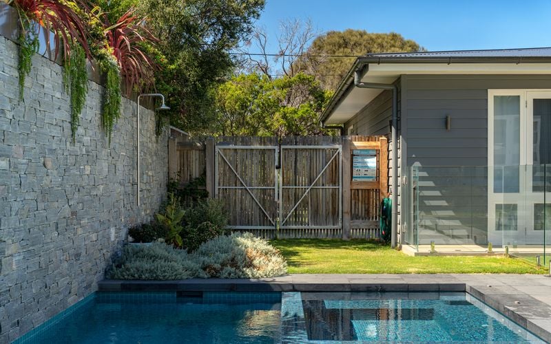 Graphite Random Cladding Graphite Random Cladding