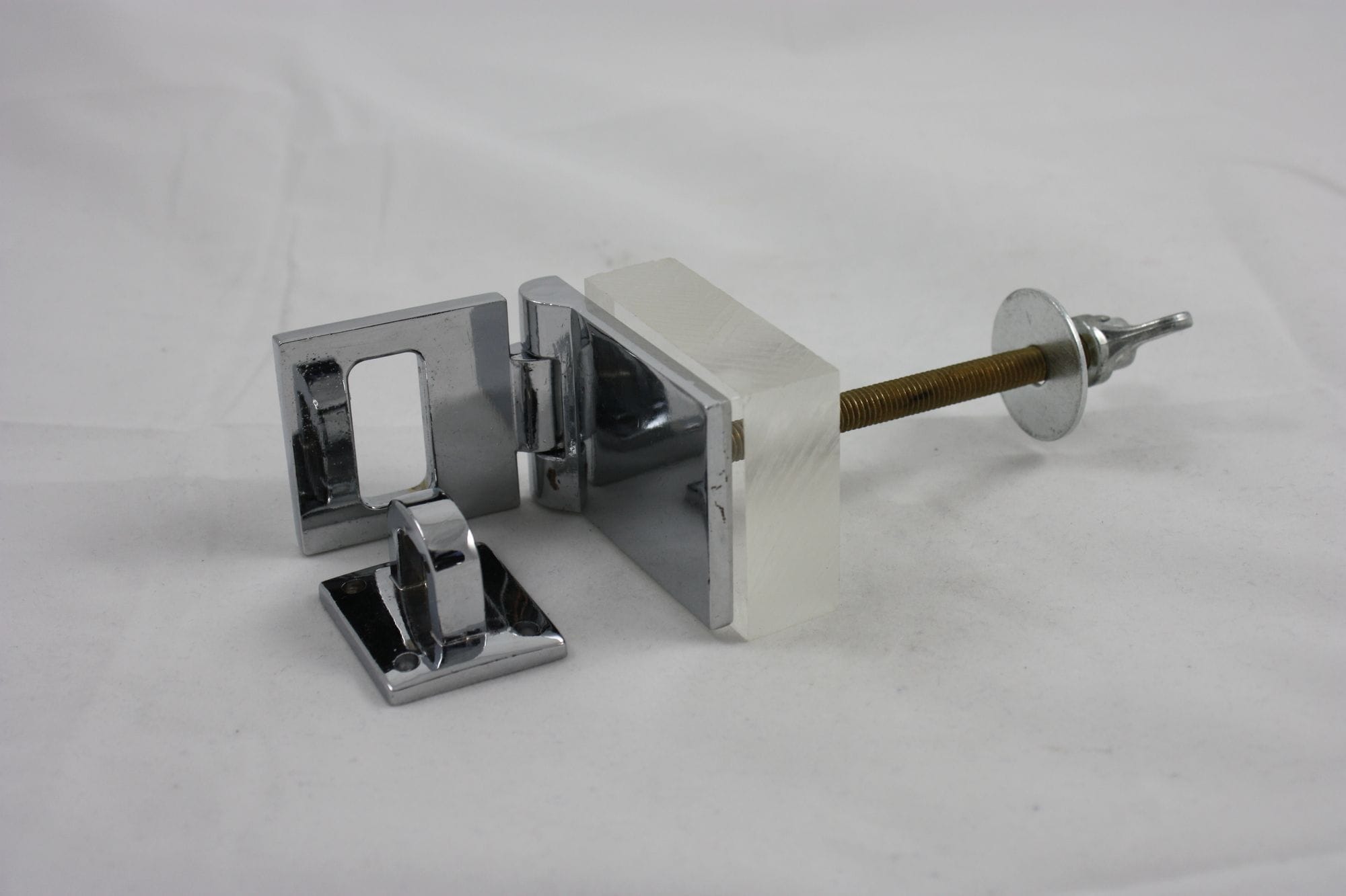 Hasp & staple door lock assembly for 75mm panel
