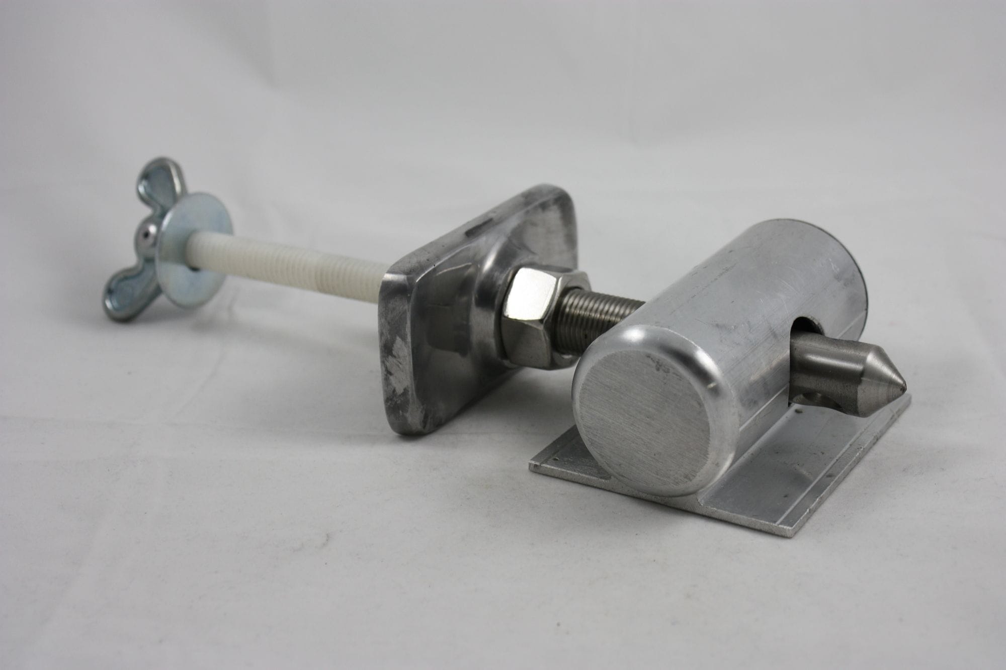 Roller Catch (75mm to 150mm Panel)
