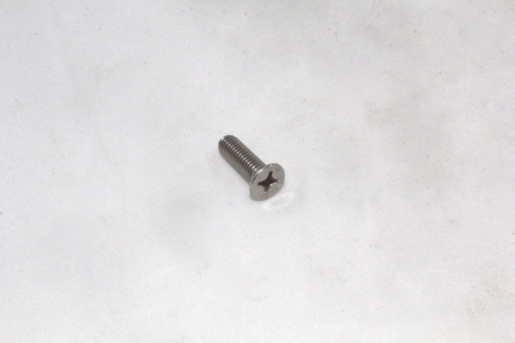 6mm x 20mm M/T 304 grade S/S CSK phillips head screw