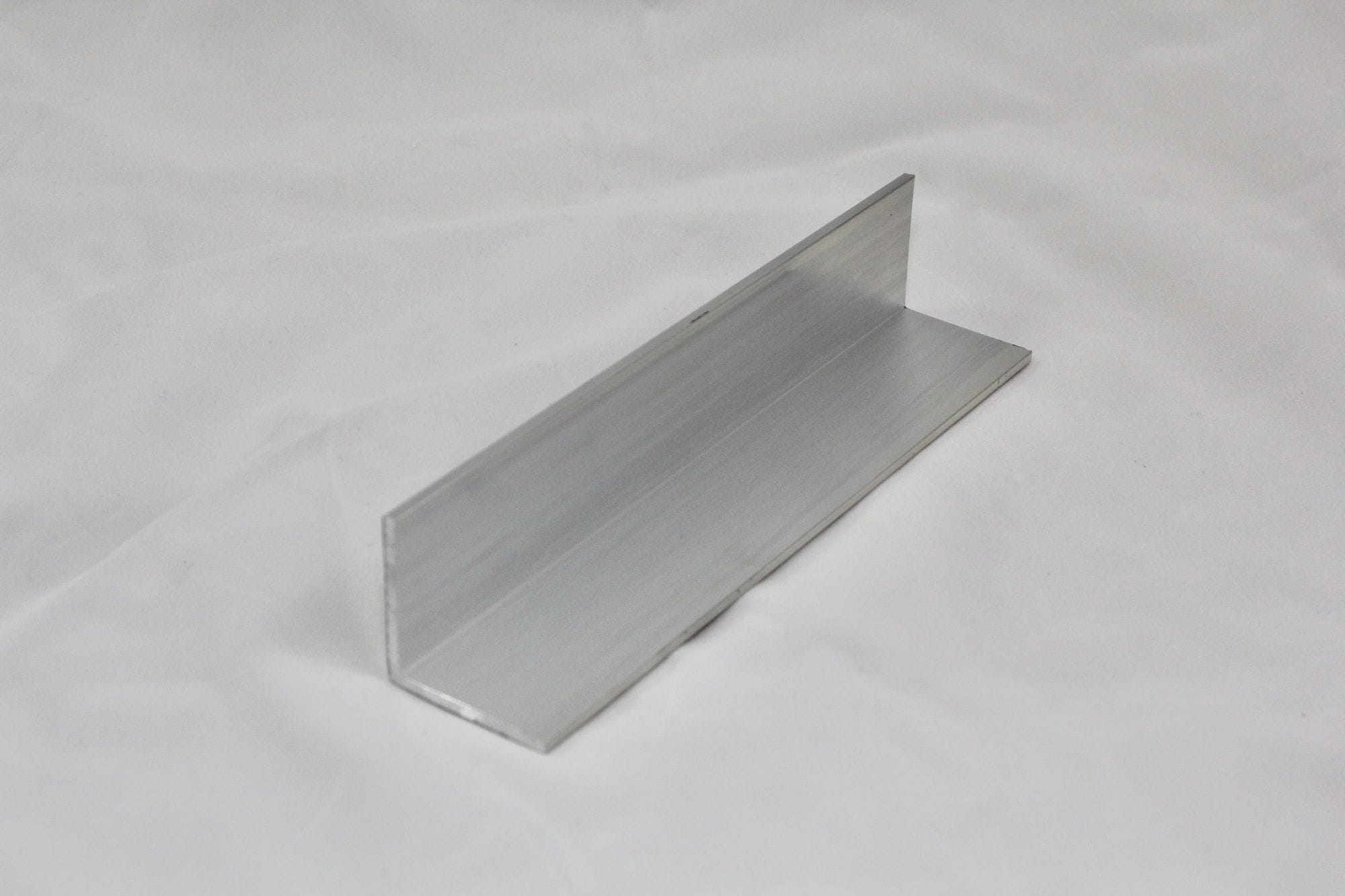 40mm x 40mm x 3mm x 6500mm (pickup only)