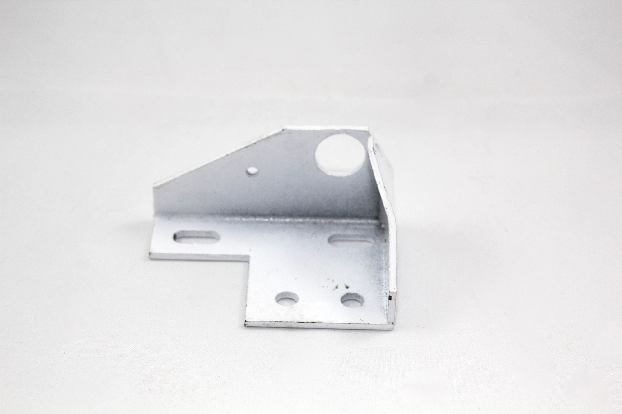 Skope right hand bottom white door hinge bracket