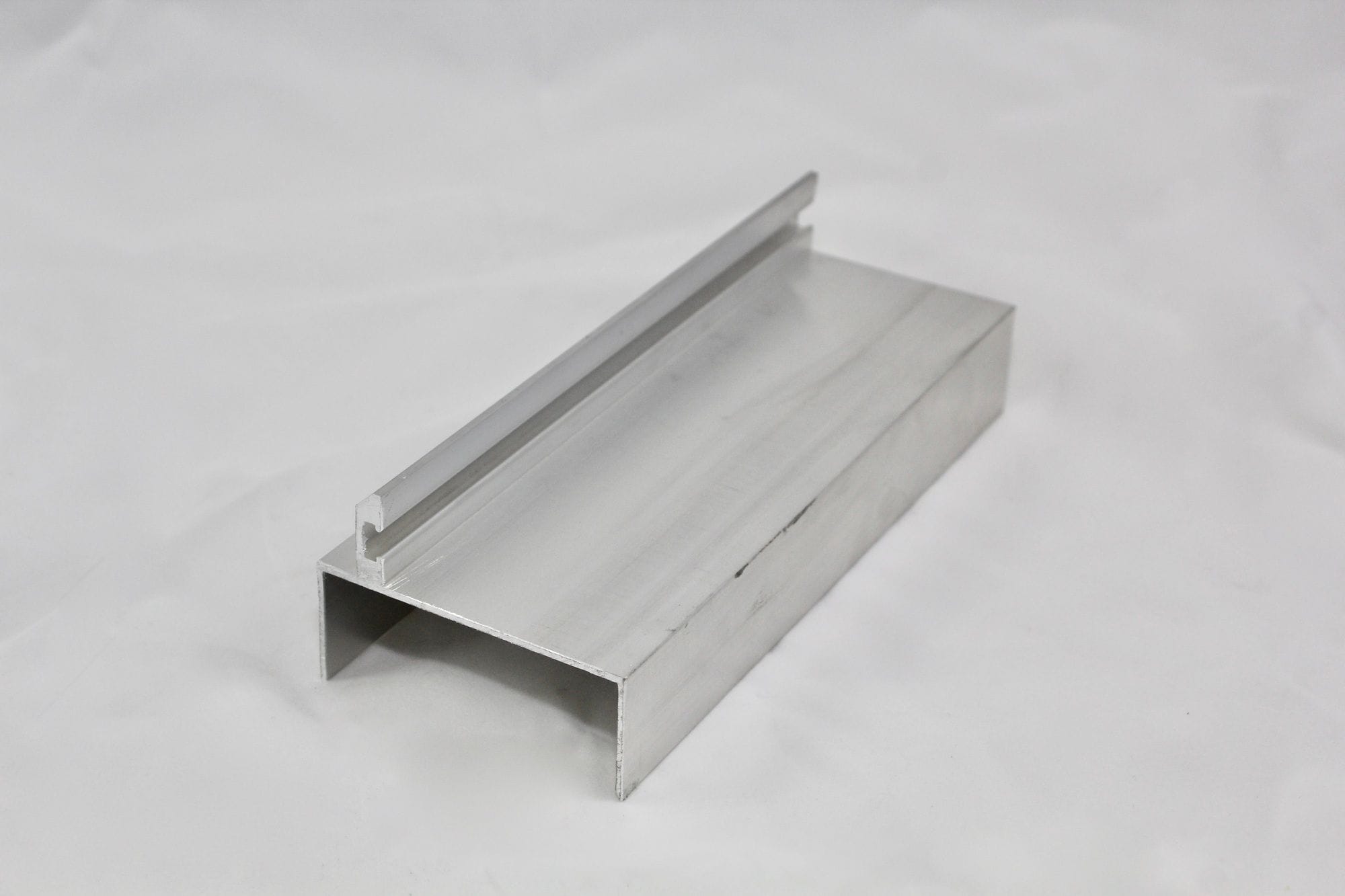 Aluminium Channel 79mm x 32mm x 6500mm (pickup only)