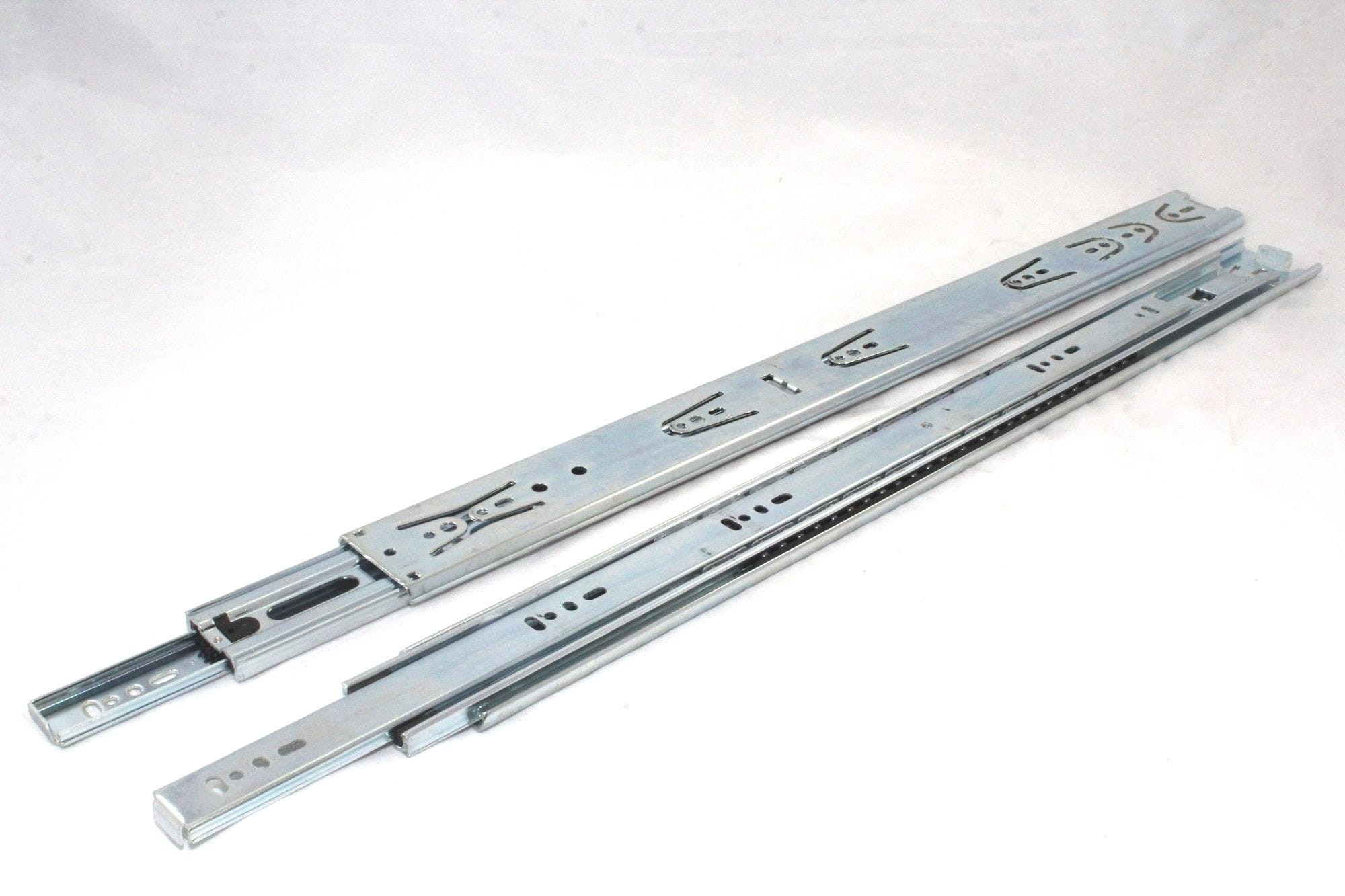 2x Hettich Chrome Drawer Slides 550mm L x 49.7mm H x 12.7mm W