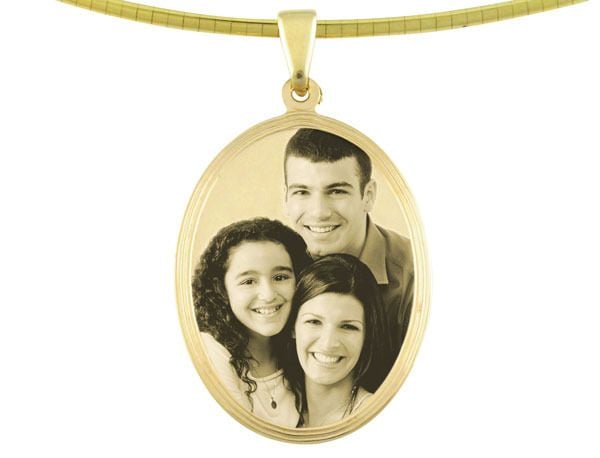 Classic Oval Small Pendant