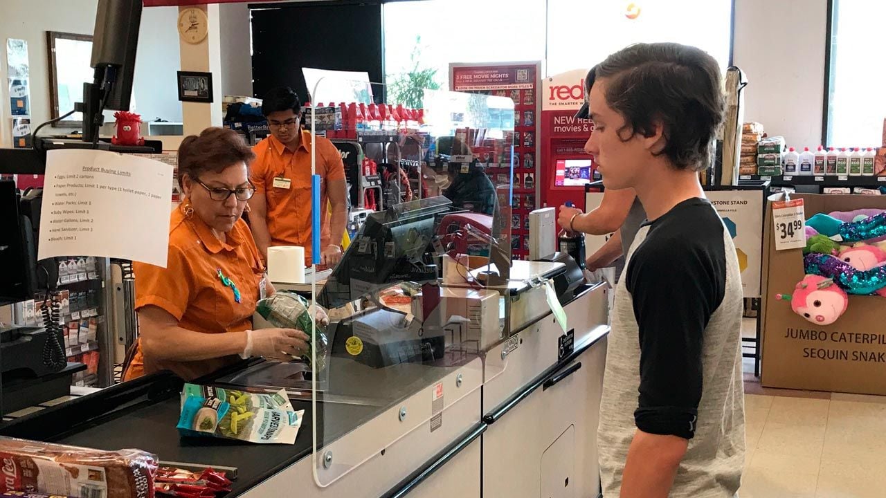 Sneeze Guards Gallery Image -5ee16f17831a4