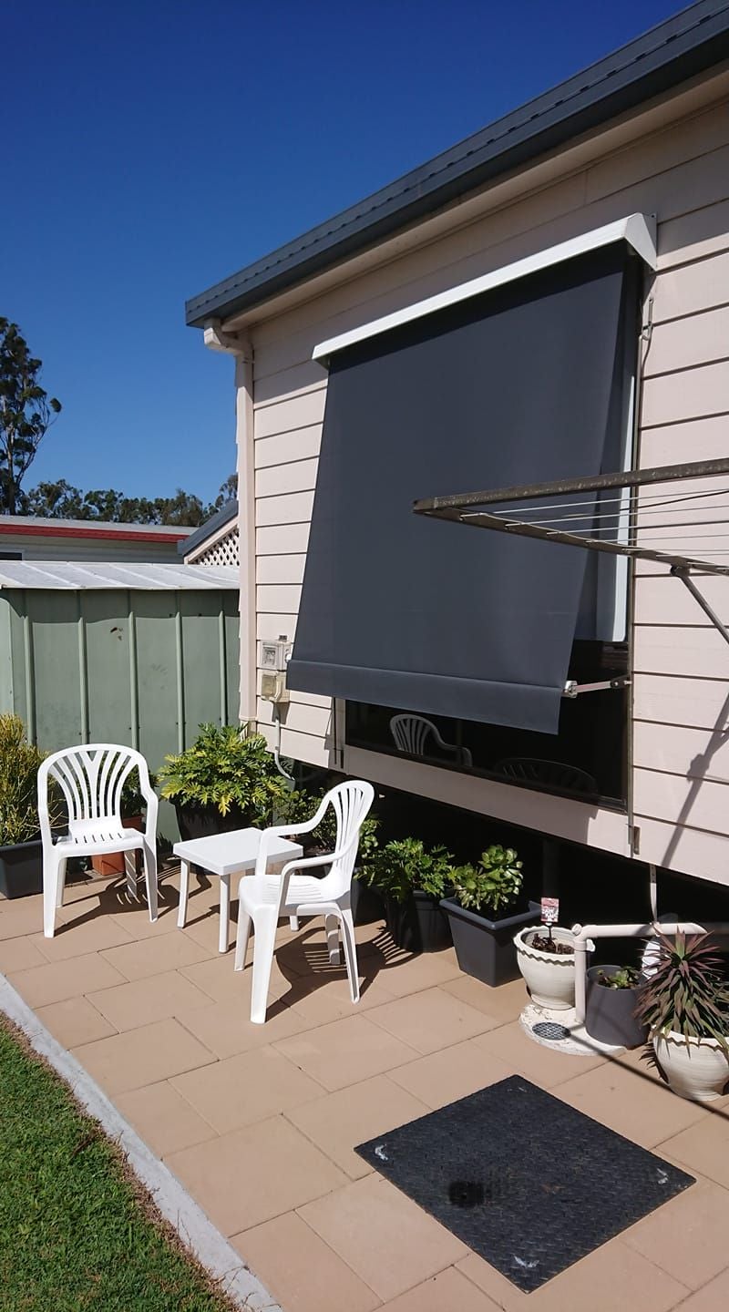 Auto Roll Up Awning Image -63202695577e0