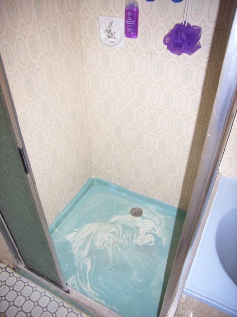 Before and After Bathrooms Image -5dc4c7f2b4de3