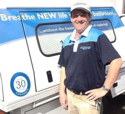 Darren Barker, bath renovation technician in Melbourne 达伦·巴克,墨尔本浴室装修技师