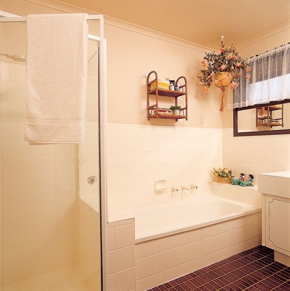 After Tile Resurfacing | Wall Tile Re-enamelling | Bathroom Werx