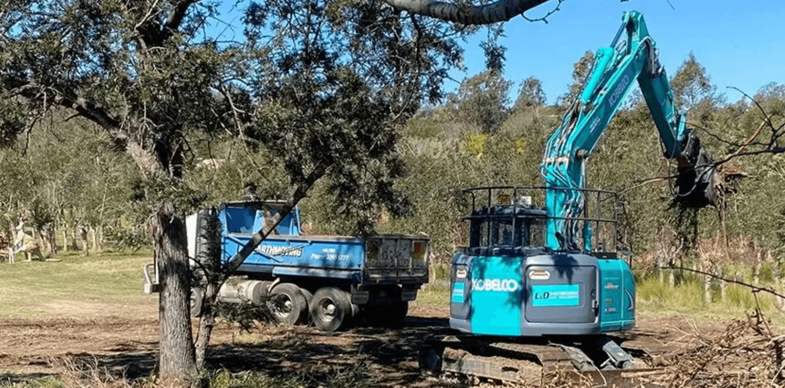 Comprehensive Earthmoving Services Across Queensland Comprehensive Earthmoving Services Across Queensland