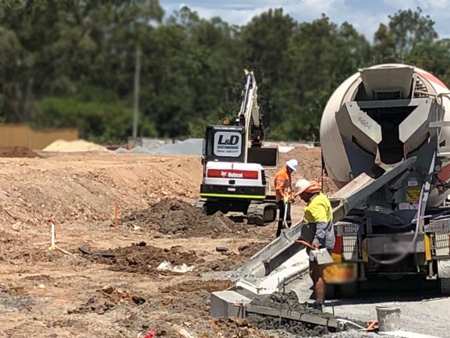 Excavator - More Images Image -5ad6c72d8161b