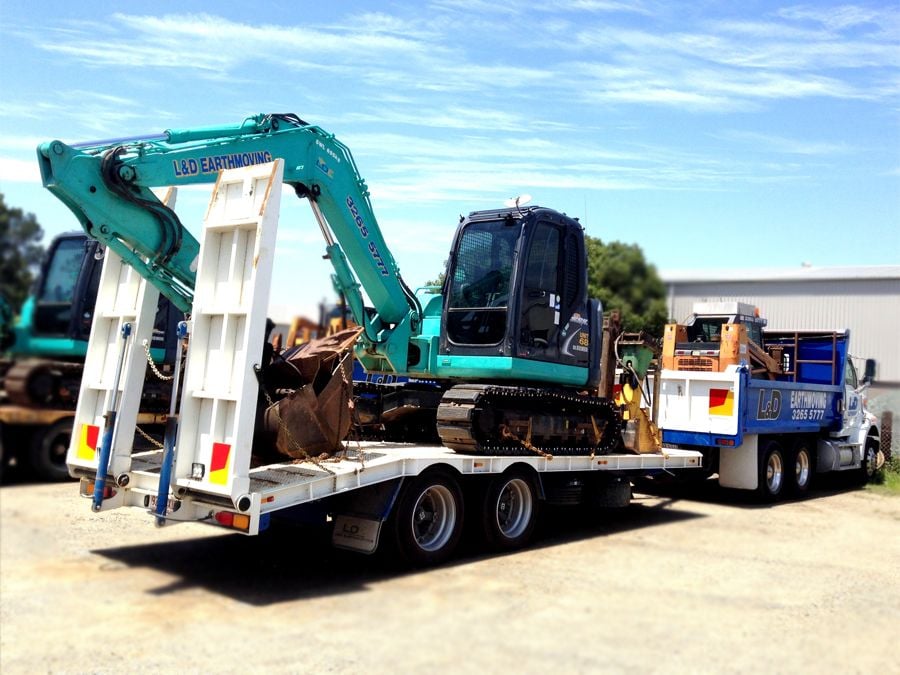 8 Tonne Combos Image -5ad6c7e0b718e