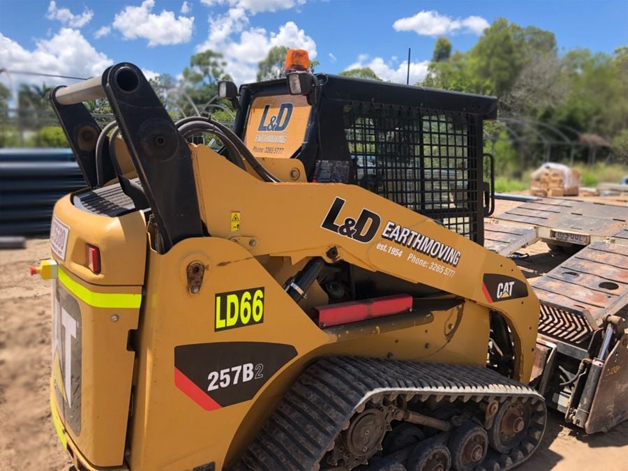 Skid Steer Loaders Image -5ad6cf73e4d06