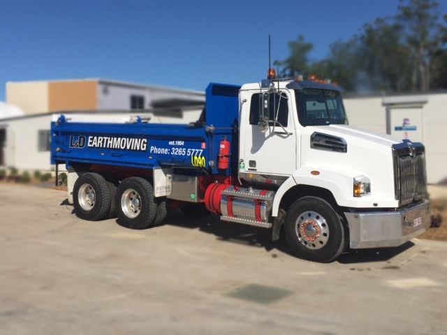 Tipper Trucks - More Images Image -5aeb14b291dc7