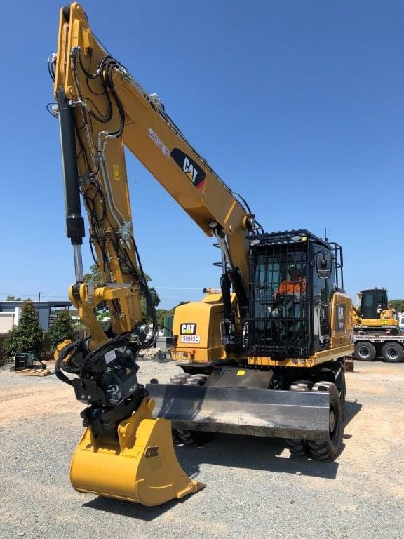 Excavator - More Images Image -5af22b14d2ed8