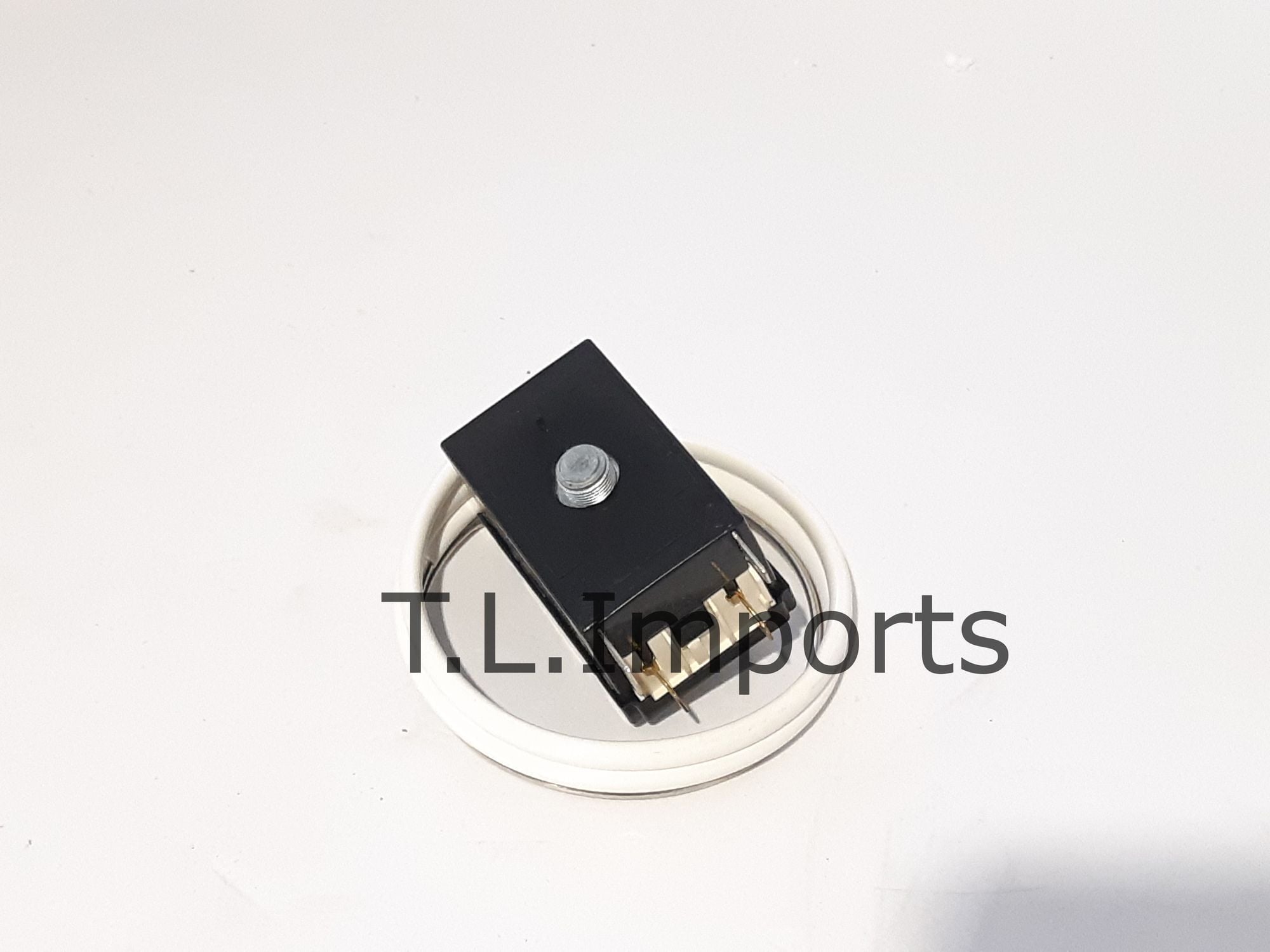 Volvo Thermostat - A25E