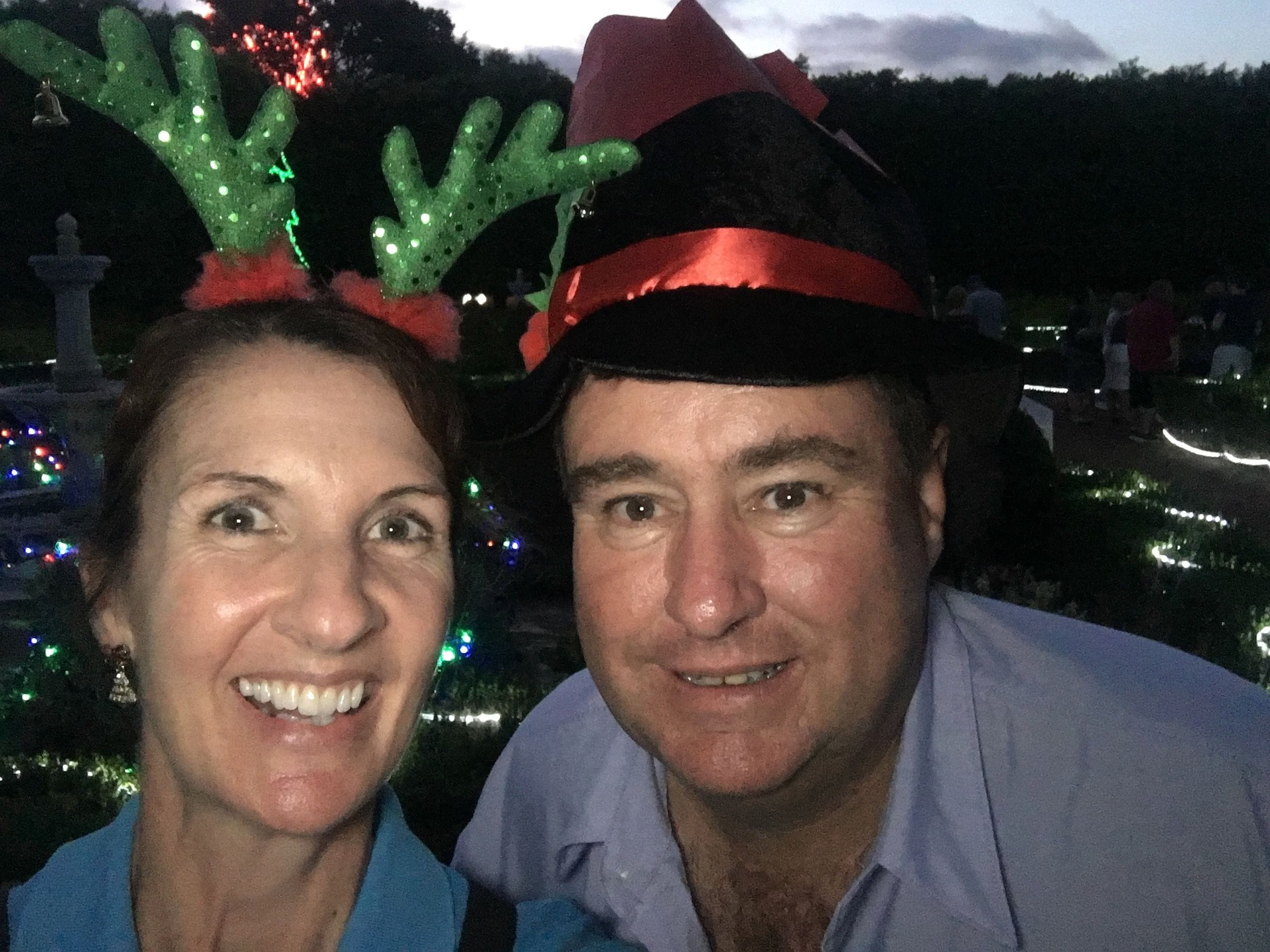 Hunter Valley Gardens Christmas Lights 2018-2019 Public Day Night Tour Image -5c149f5f5d7eb