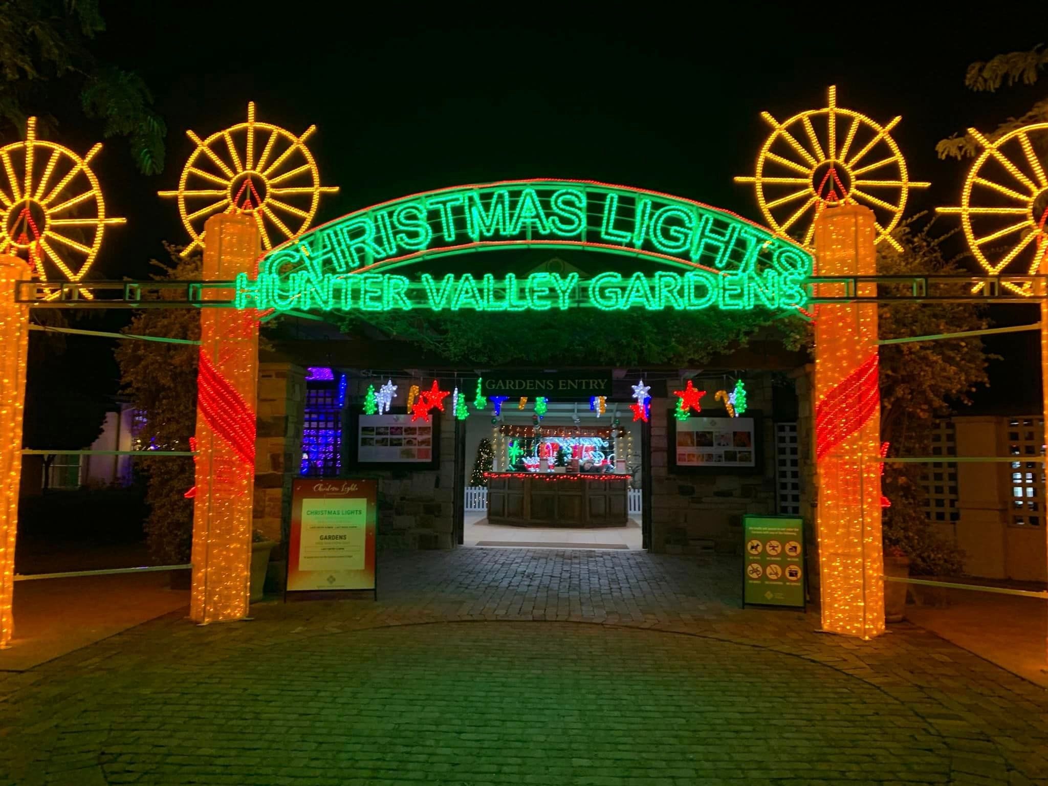 Hunter Valley Christmas Lights Public Day Tour 2023 Image -6577f2773d7ce