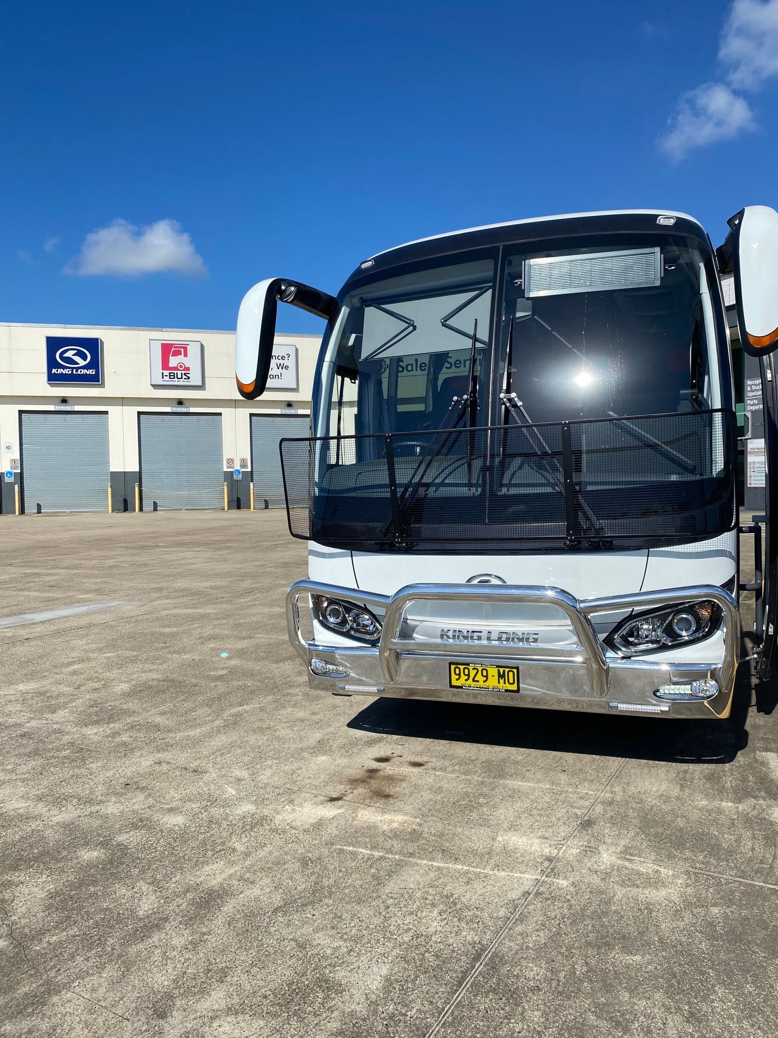 2024 Model 35 Seat Mini Coach 2024 Model 35 Seat Mini Coach