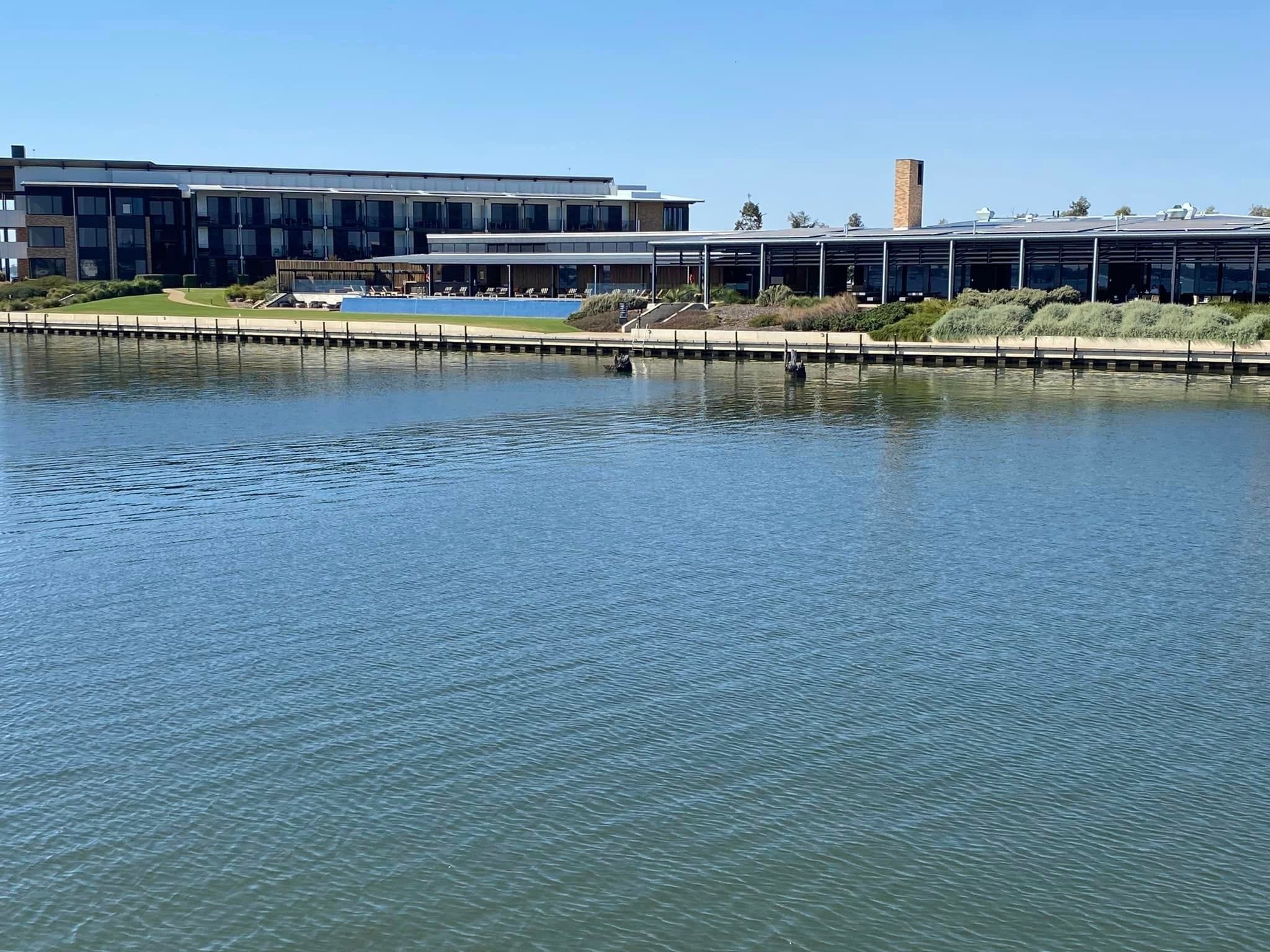 Yarrawonga - Lunch on board the Cumberoona Image -663bfbca13d08