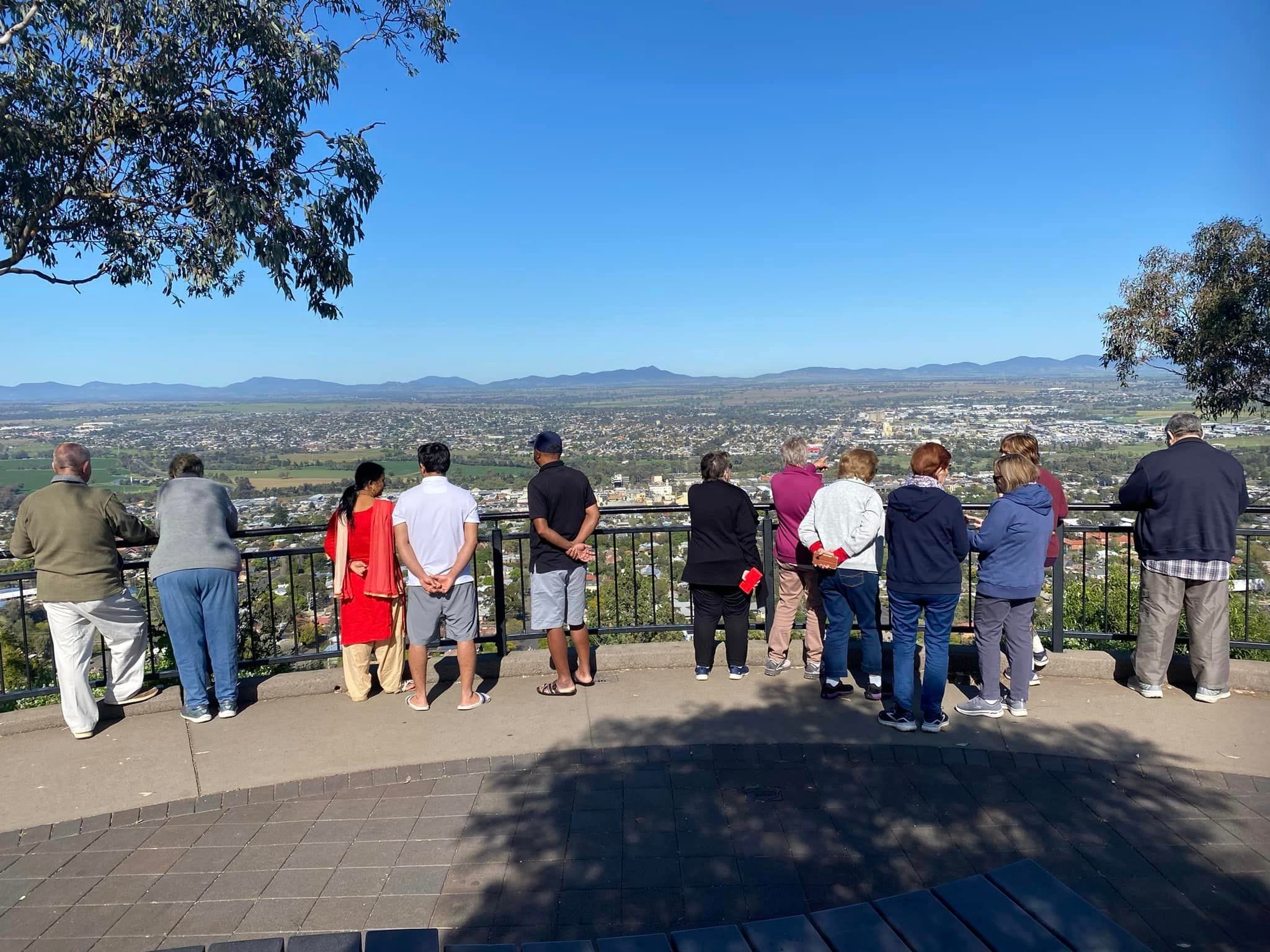 Mount Oxley Lookout & Marsupial Park Image -66f52ad98eaaf