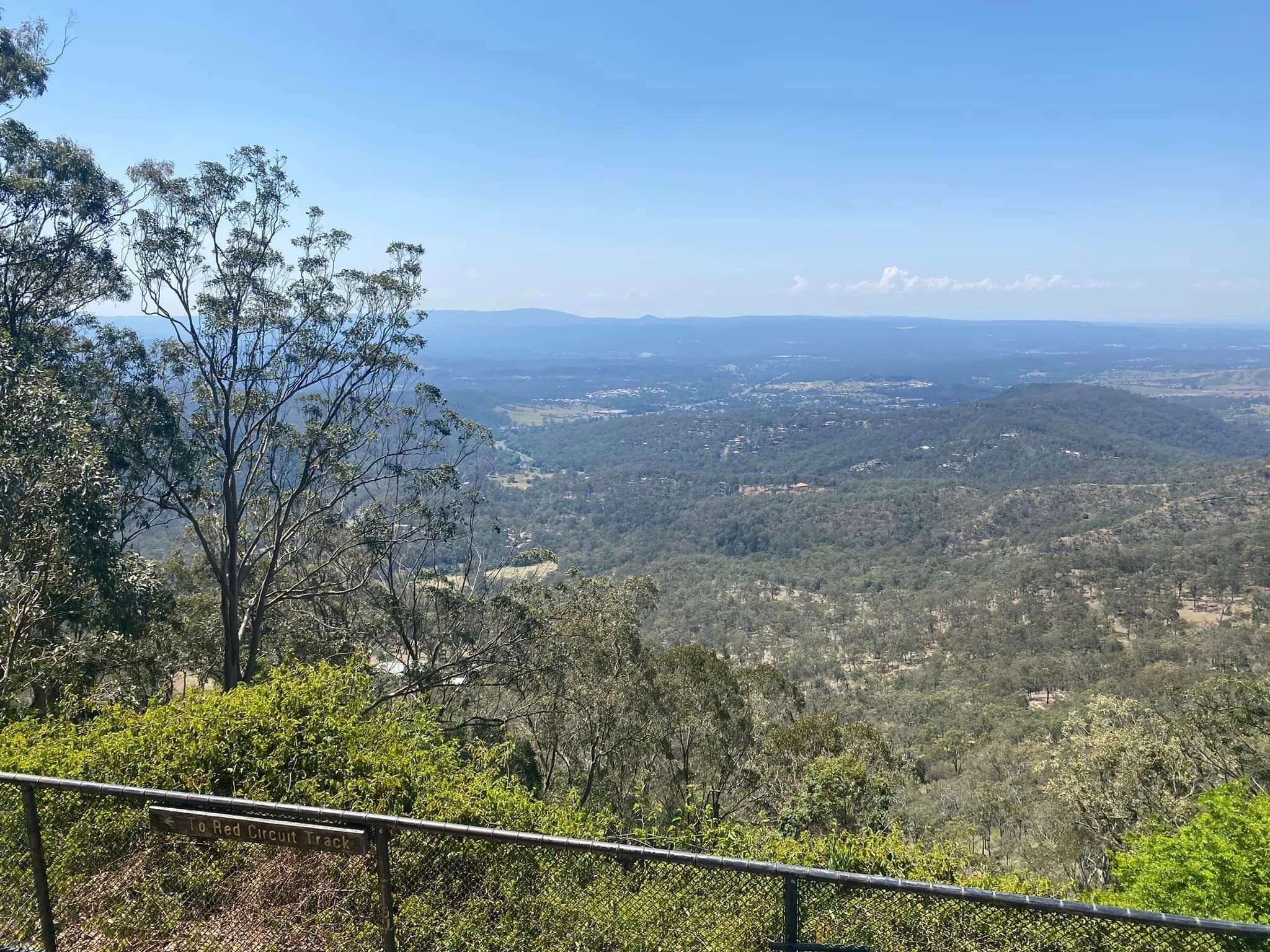 Picnic Point Look Out - Toowoomba Garden Festival Image -66ff7657c464f