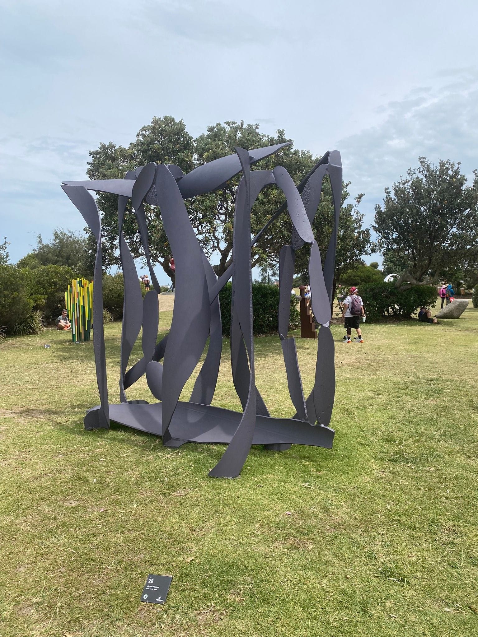 Sculptures by the Sea Public Day tour October 23/10/2024 Image -671a000417ce6