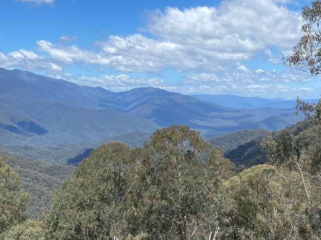 Snowy Mountains Adventure 2024 Image -67424dde63239