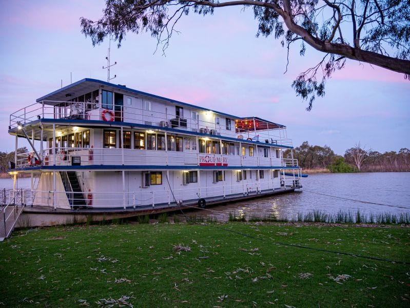 Proud Mary Murray River Cruise Image -679756c354b8c