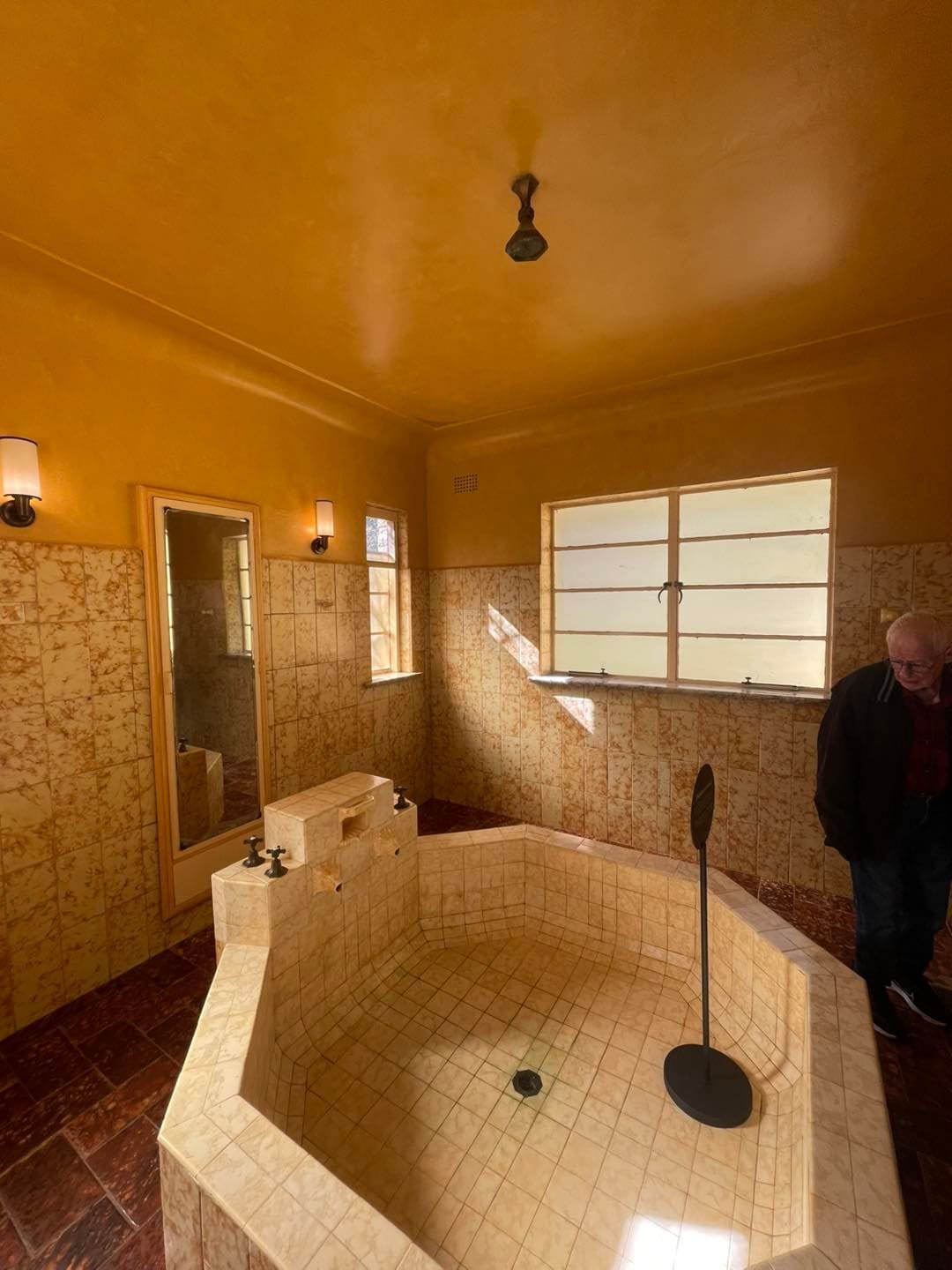 14th May 2025 Public Day Tour to Everglades Historic House & Garden Image -6827c6dfc99b2