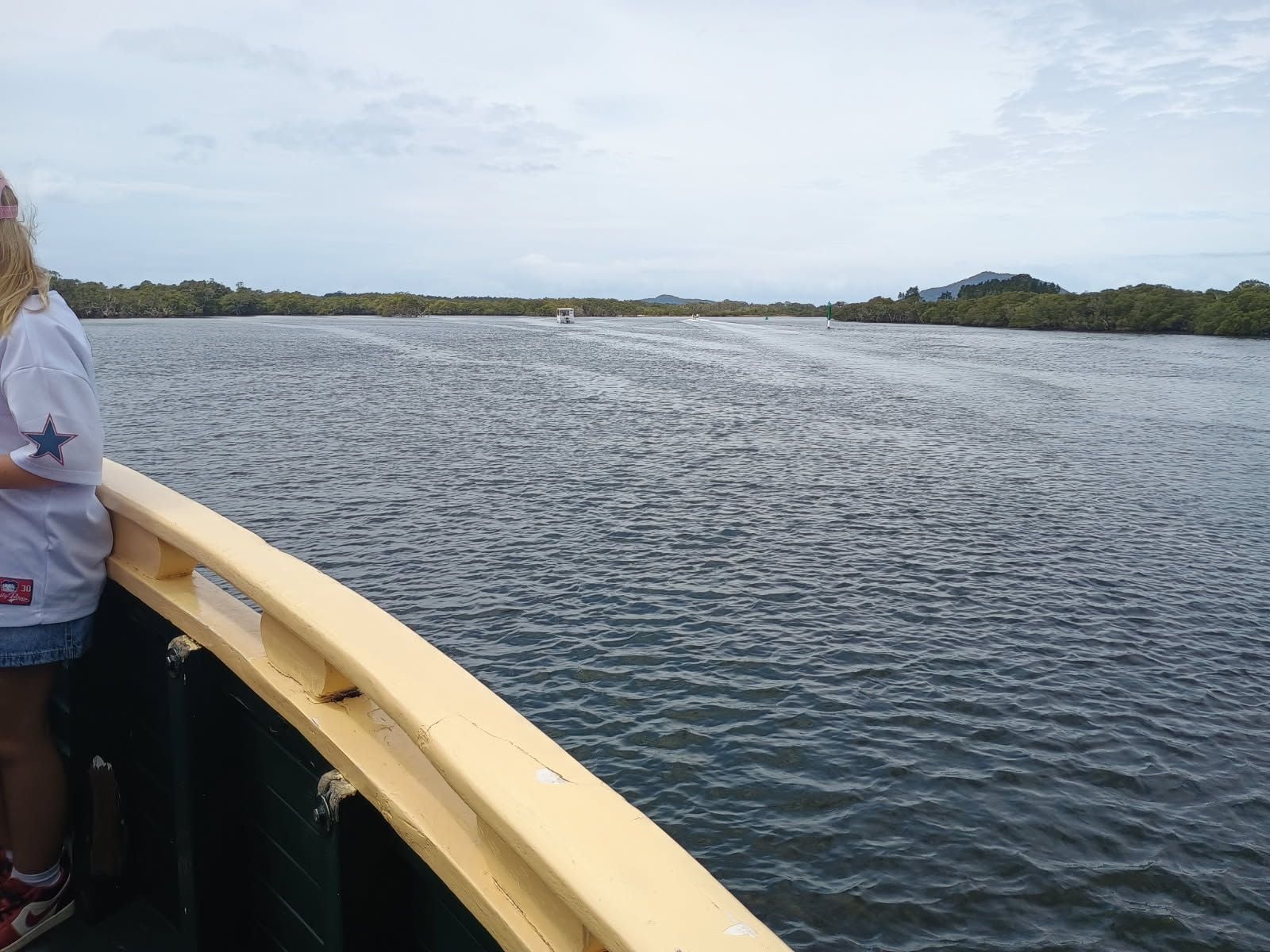 Tuesday 7th October 2025 : PDT Tea Gardens Ferry Image -68eb073f8ef1b