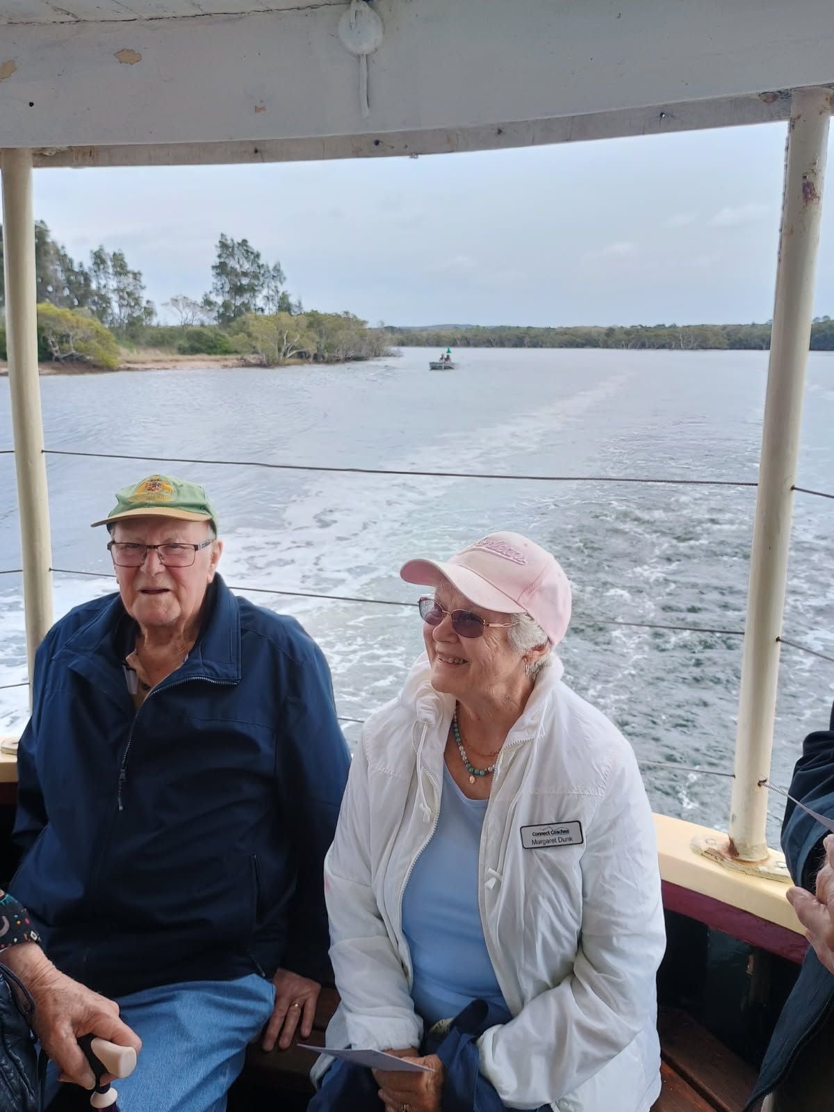 Tuesday 7th October 2025 : PDT Tea Gardens Ferry Image -68eb0741ef942