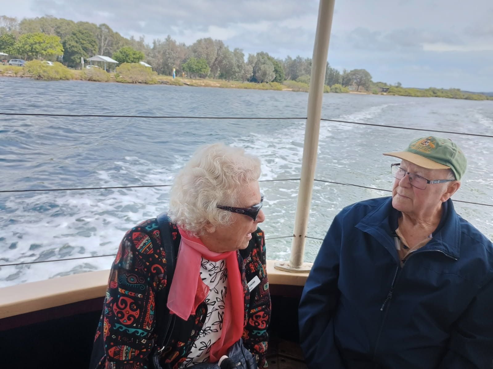 Tuesday 7th October 2025 : PDT Tea Gardens Ferry Image -68eb074251489