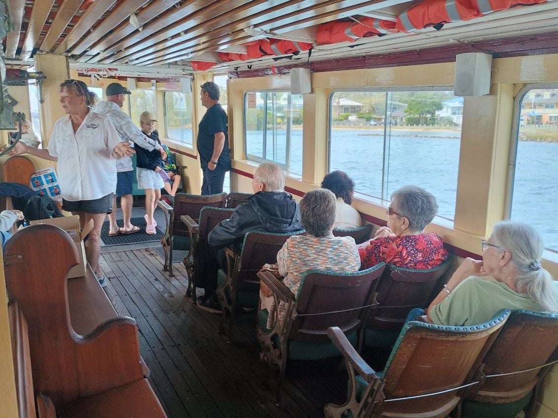 Tuesday 7th October 2025 : PDT Tea Gardens Ferry Image -68eb074338ffc