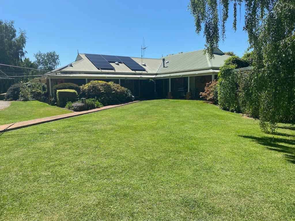 Milthorpe Garden Ramble Image -69142de87500b