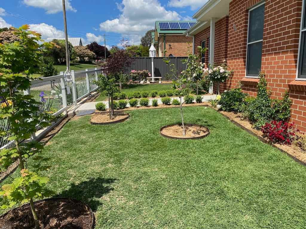 Milthorpe Garden Ramble Image -69142f268f36b