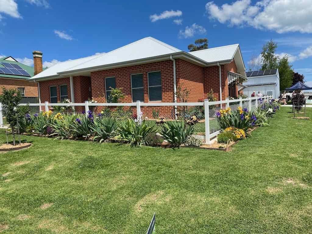 Milthorpe Garden Ramble Image -69142f28eb596