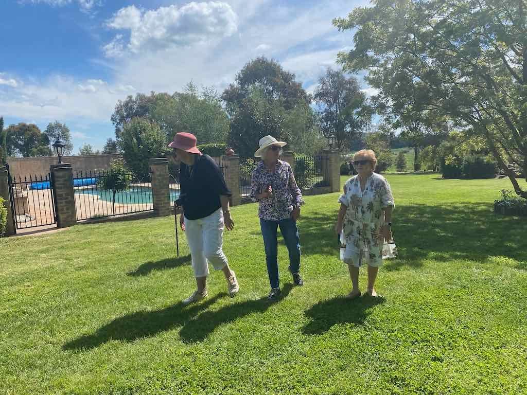 Milthorpe Garden Ramble Image -69142f34f2981