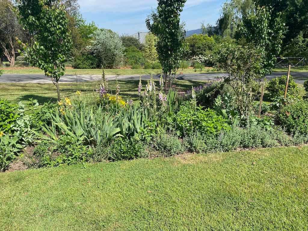 Milthorpe Garden Ramble Image -69142f3c7155d