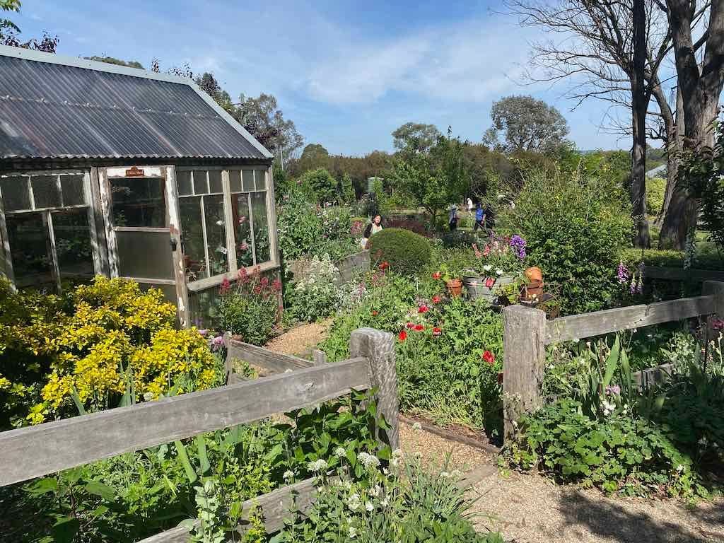 Milthorpe Garden Ramble Image -69142f4c4b9f2