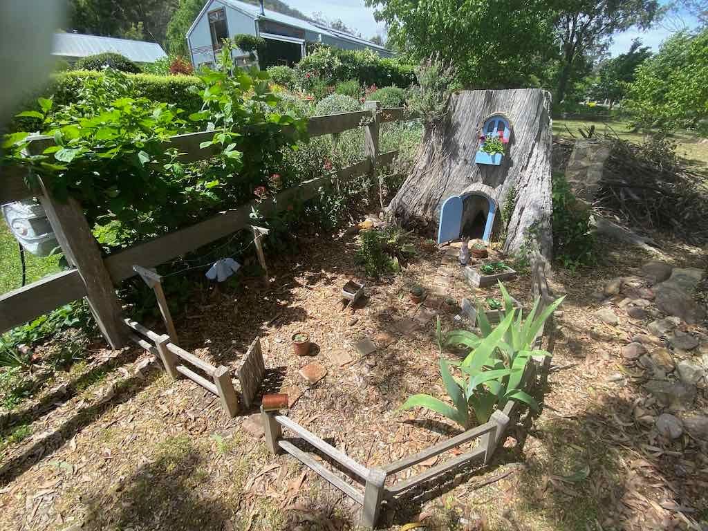 Milthorpe Garden Ramble Image -69142f65642c7