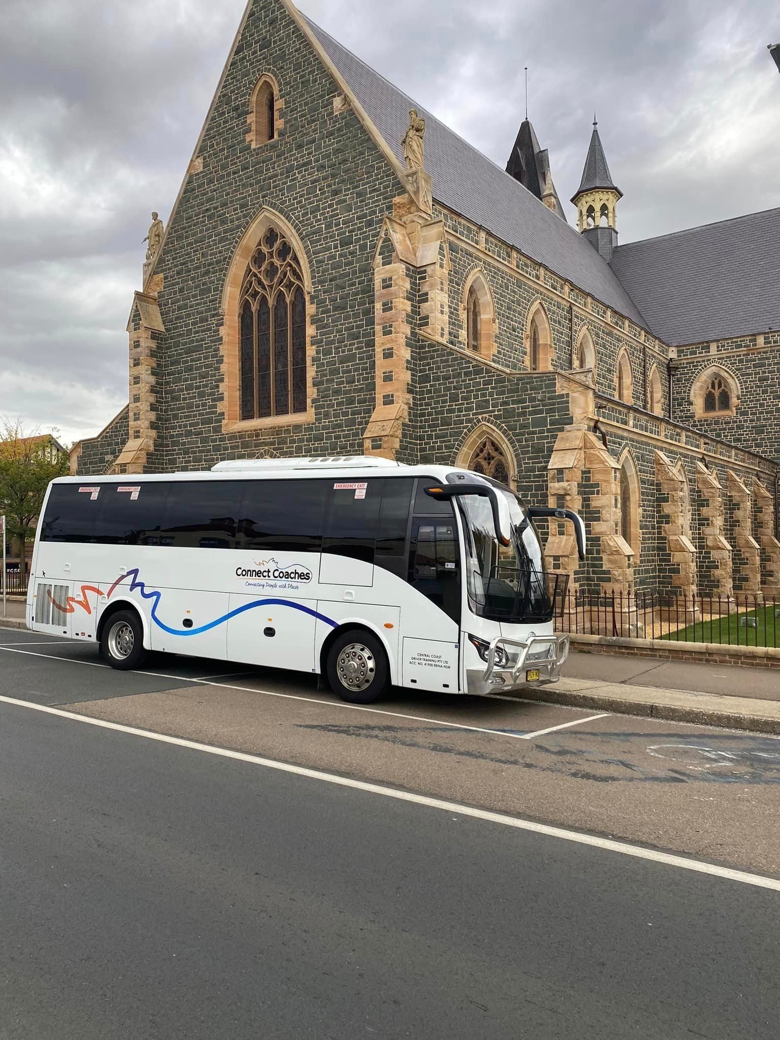Connect Coaches Fleet Image -692d5c1bb325c