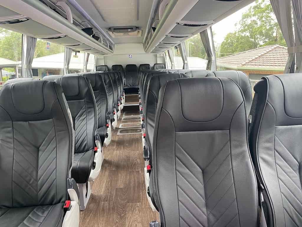 2025 King Long Mid Size Coach Image -693332d30b1cf