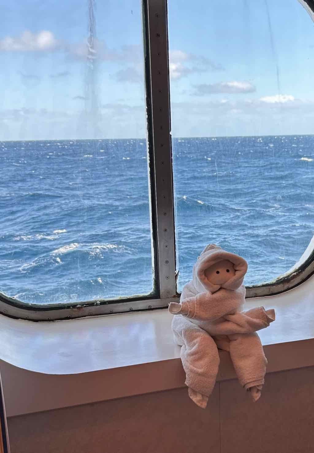 June 2026 : 10 Day Carinval Cruise - Cairns , Arlie Beach & Moreton Bay Island Image -6a54ae2ba0095