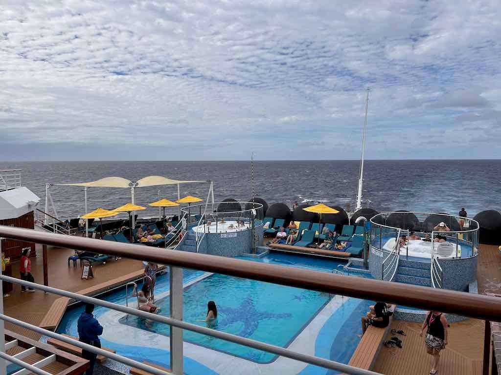 June 2026 : 10 Day Carinval Cruise - Cairns , Arlie Beach & Moreton Bay Island Image -6a54ae2ea63a4